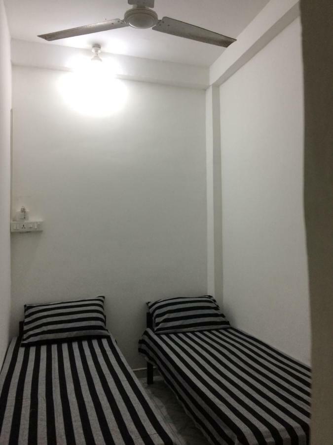 Rr House Hotel Colombo Buitenkant foto